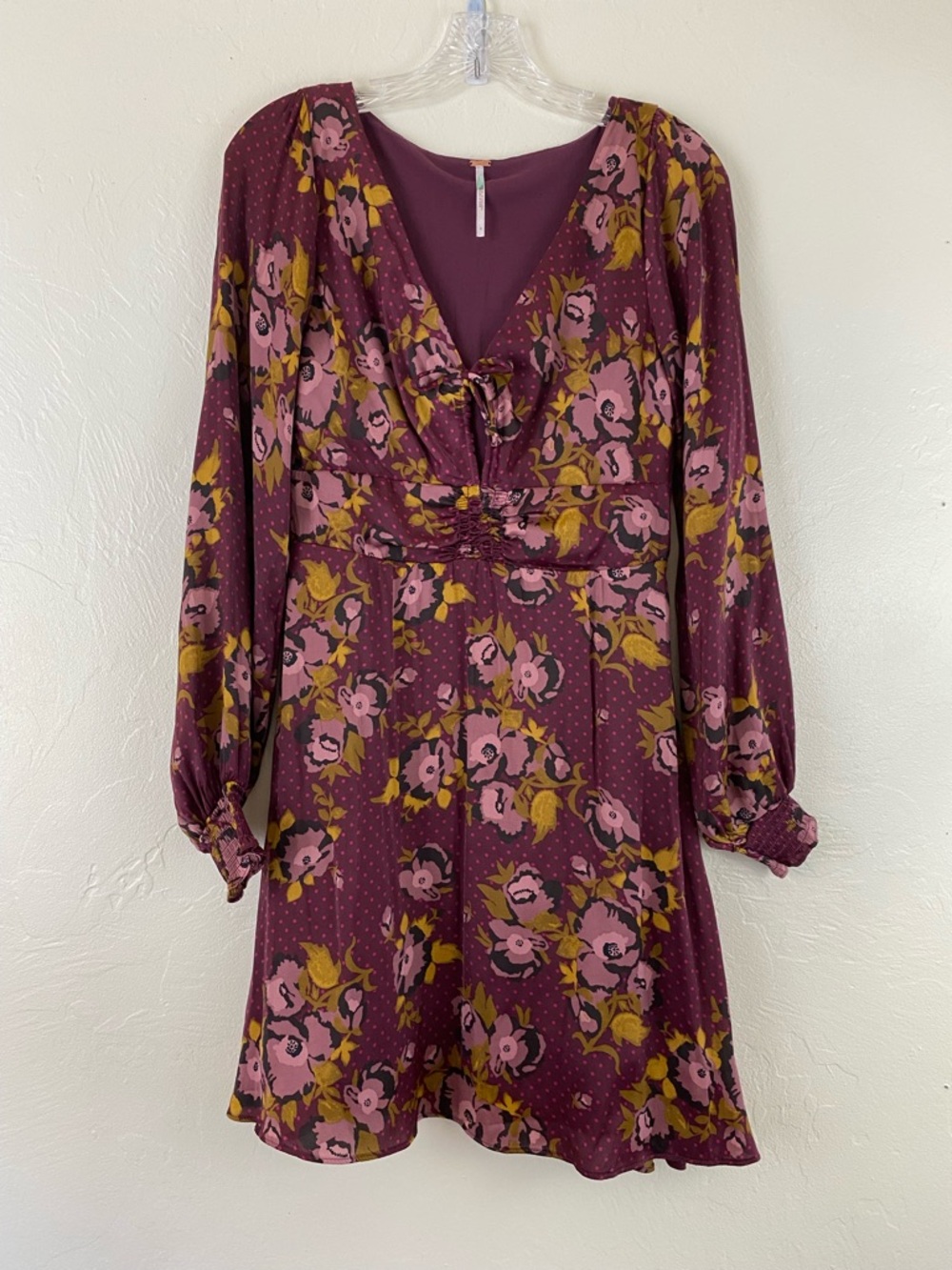 Free People Size 8 Plum Purple Floral Puffy Sleeve Silky Satin V-neck Mini Dress